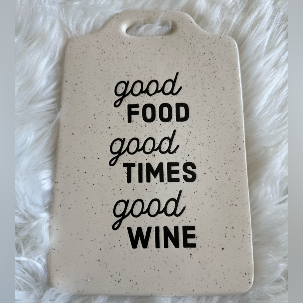 Demdaco | Ceramic Cheese Board Good Times Good Wine Off-White Speckled